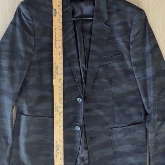 Camo Forever 21 Blazer - Picture 2 of 7